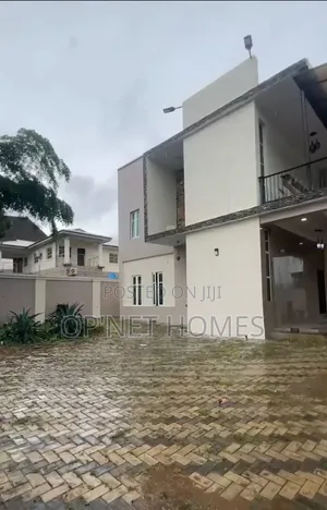 Furnished 4bdrm Duplex in Akure for sale