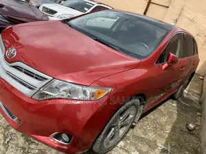 Toyota Venza 2014 Red