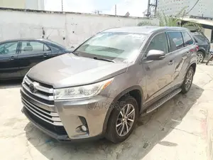 Toyota Highlander 2018 Gray