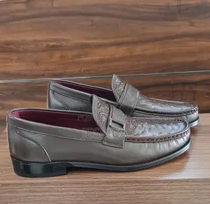 Men's Brown Tiny Aligator Print Shoe