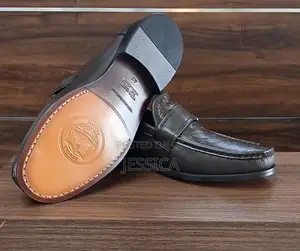 Men's Brown Tiny Aligator Print Shoe