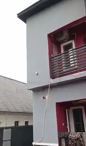 1bdrm Block of Flats in Warri for sale