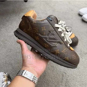 Premium Men’s Sneakers – Stylish & Quality Casual Shoes