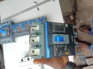250amps 3pole Breaker Chint