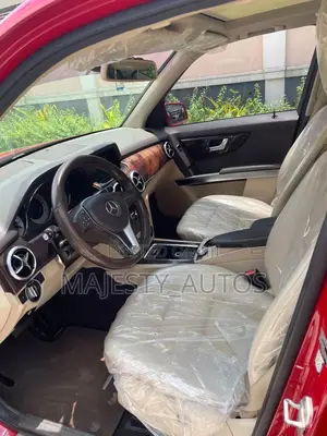 Mercedes-Benz GLK-Class 2014 Red