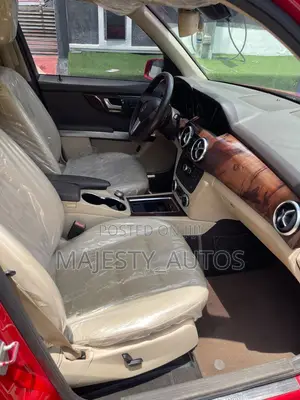 Mercedes-Benz GLK-Class 2014 Red