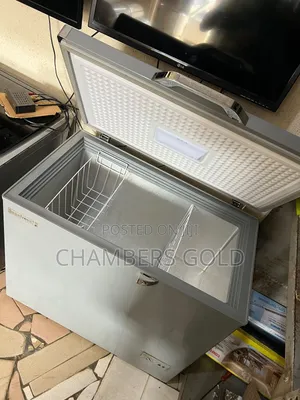 Scanfost Chest Deep Freezer