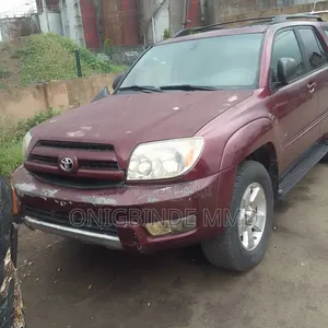 Toyota 4-Runner 2004 Red