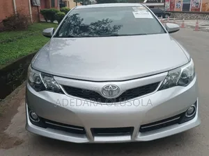 Toyota Camry SE Limited Edition 4dr Sedan (2.5L 4cyl 6A) 2012 Silver