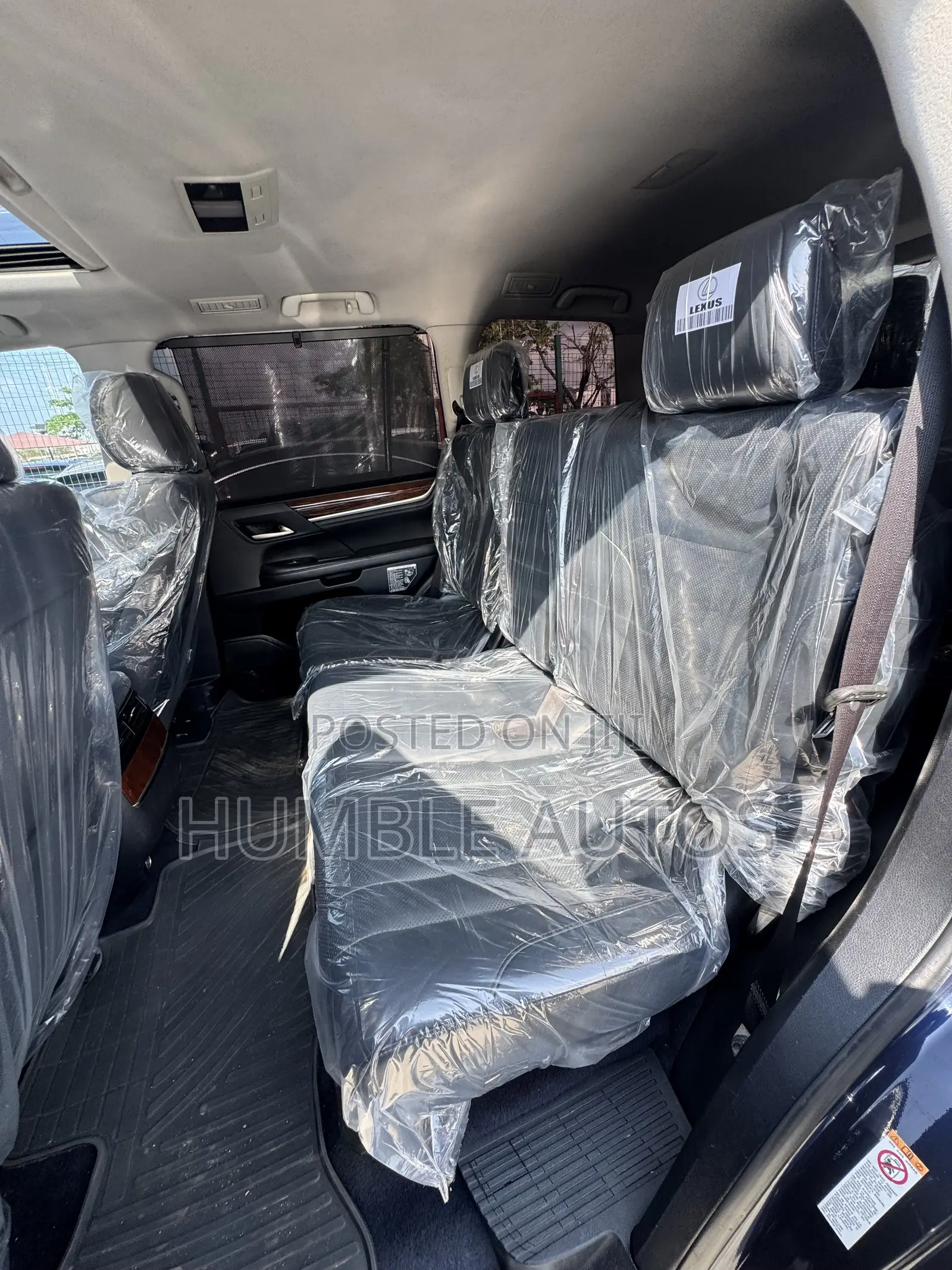Lexus LX 2018 Blue