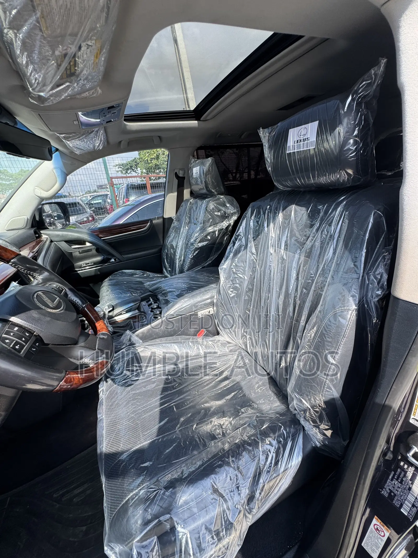 Lexus LX 2018 Blue