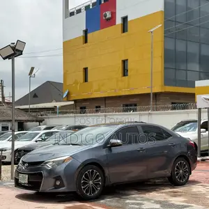 Toyota Corolla 2015 Gray