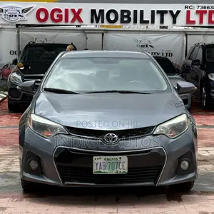 Toyota Corolla 2015 Gray