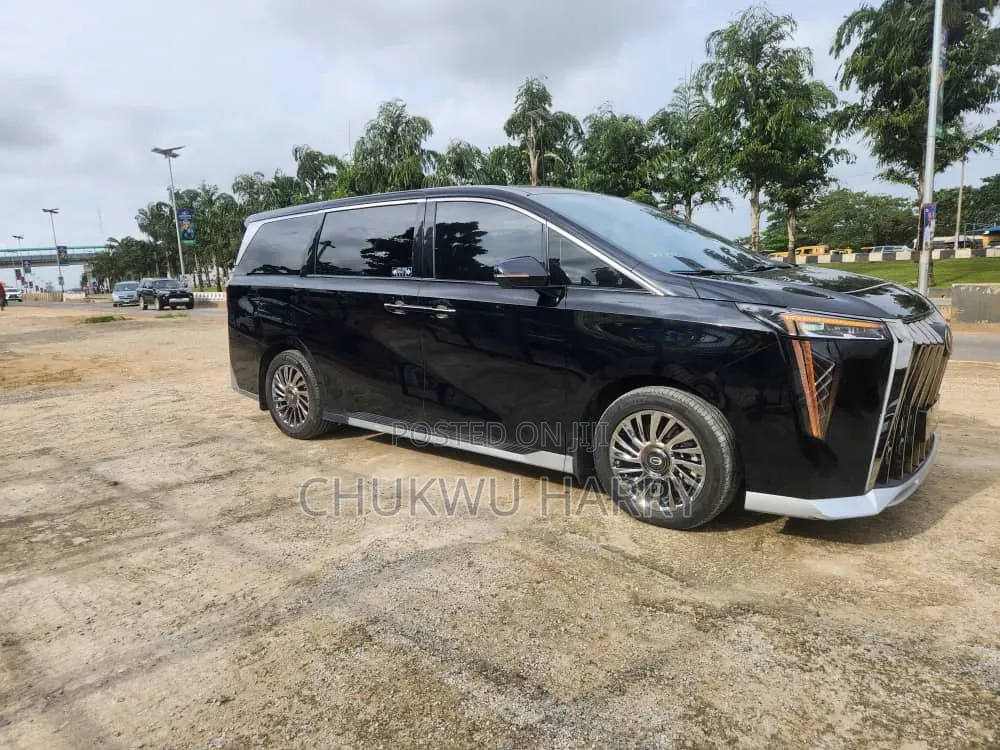 GAC GM8 2024 Black