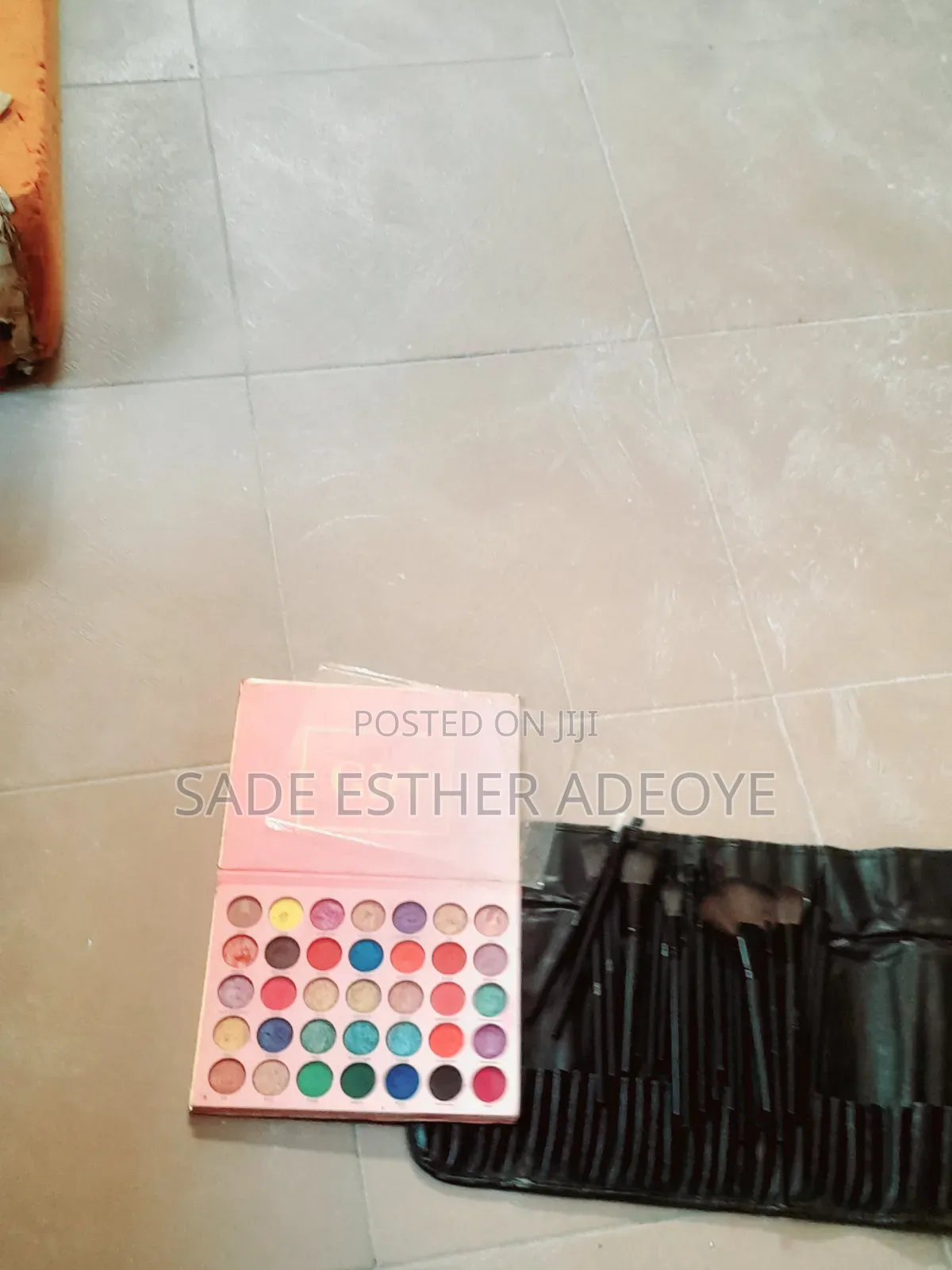 32 Professional Make-Up Brushs 35 Color Matte Cream Eyeshadow