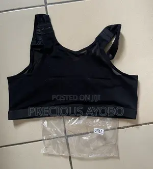 Brand New Black Sports Bra – Front Hook Closure, Mesh Straps