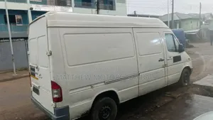 Volkswagen LT 2005 White