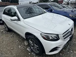 Mercedes-Benz GLC-Class 2018 White