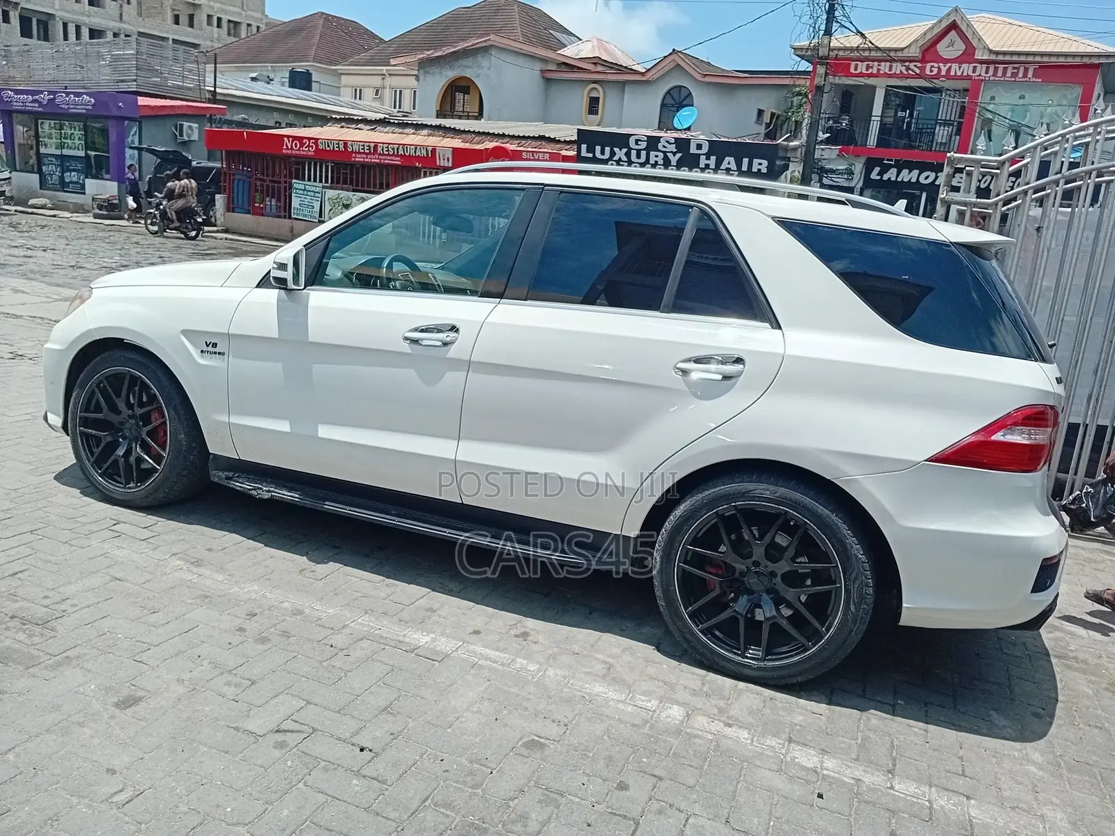 Mercedes-Benz M Class ML 63 AMG 2012 White