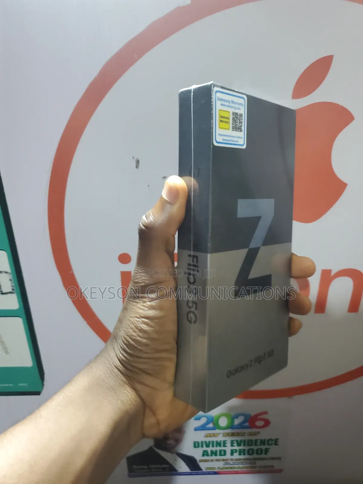 New Samsung Galaxy Z Flip3 5G 128 GB Black
