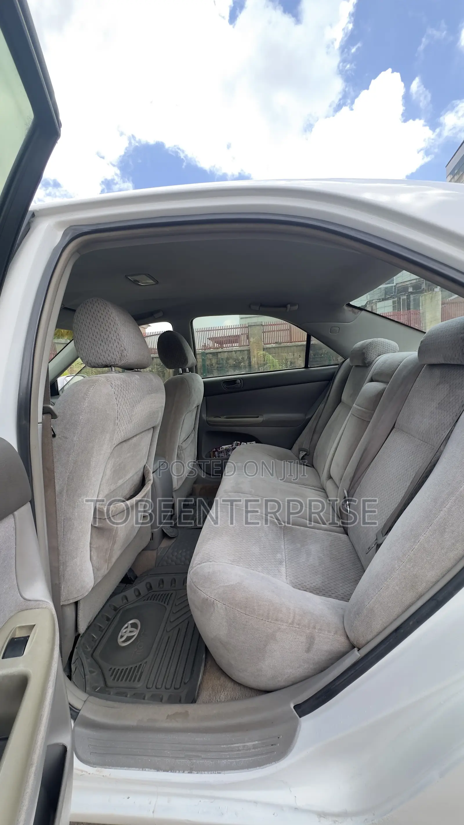 Toyota Camry 2004 White