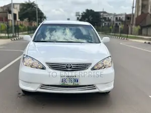 Toyota Camry 2004 White
