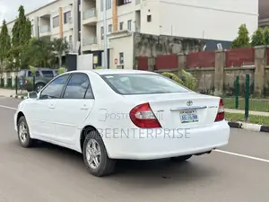 Toyota Camry 2004 White