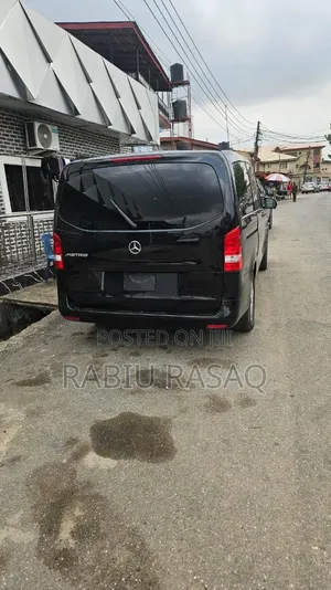 Mercedes-Benz Metris 2.0 FWD 2018 Black