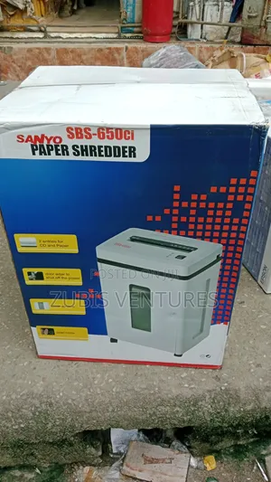 Sanyo SBS 650 Shredding Machine