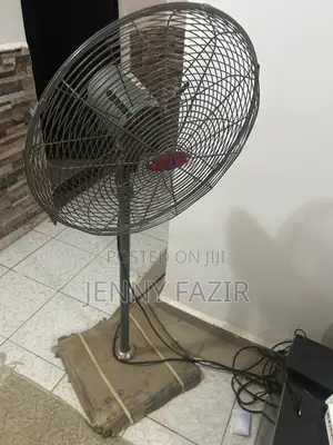 18 Inch OX Rechargeable Fan