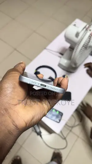 Apple iPhone 15 128 GB Pink