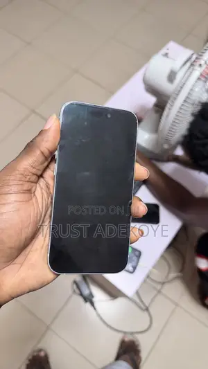 Apple iPhone 15 128 GB Pink