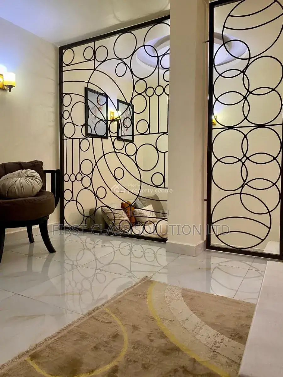 Cozy 4 Bedroom Apartment