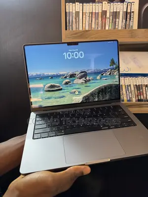 Laptop Apple MacBook Pro 2021 M1 16GB Apple M1 Pro SSD 512GB