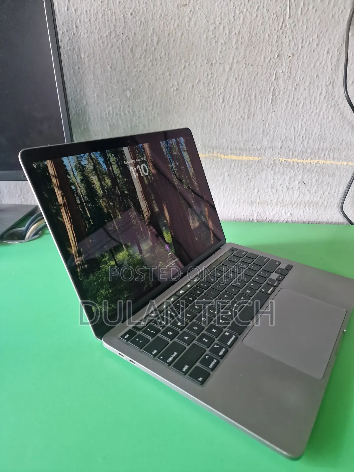 Laptop Apple MacBook Pro 2020 16GB Intel Core i5 SSD 500GB