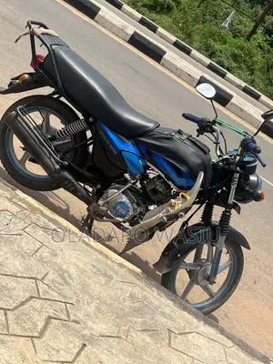 TVS HLX 125 2013 Blue