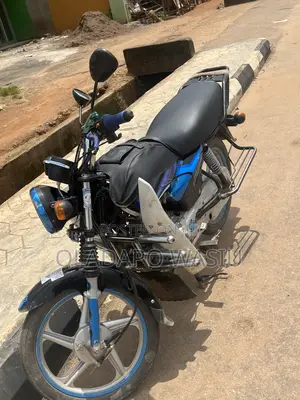 TVS HLX 125 2013 Blue