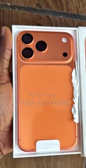 New Apple iPhone 17 Pro Max 1 TB Orange
