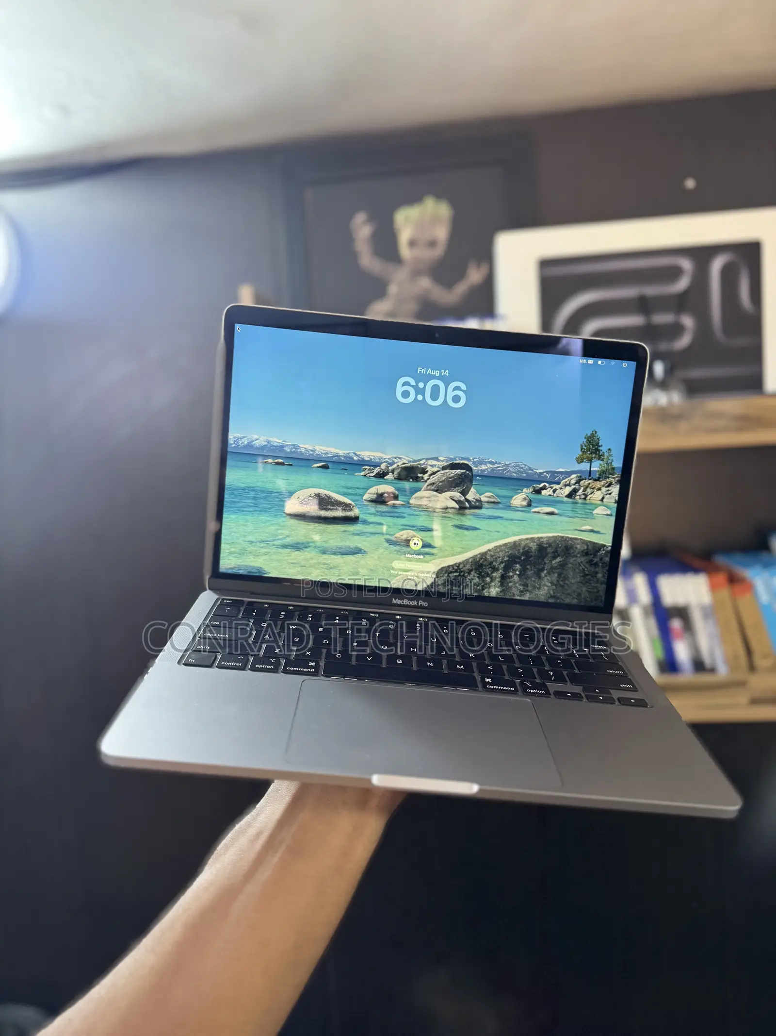 Laptop Apple MacBook Pro 2020 32GB Intel Core i7 SSD 2T