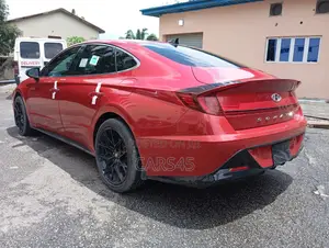 Hyundai Sonata 2021 Red