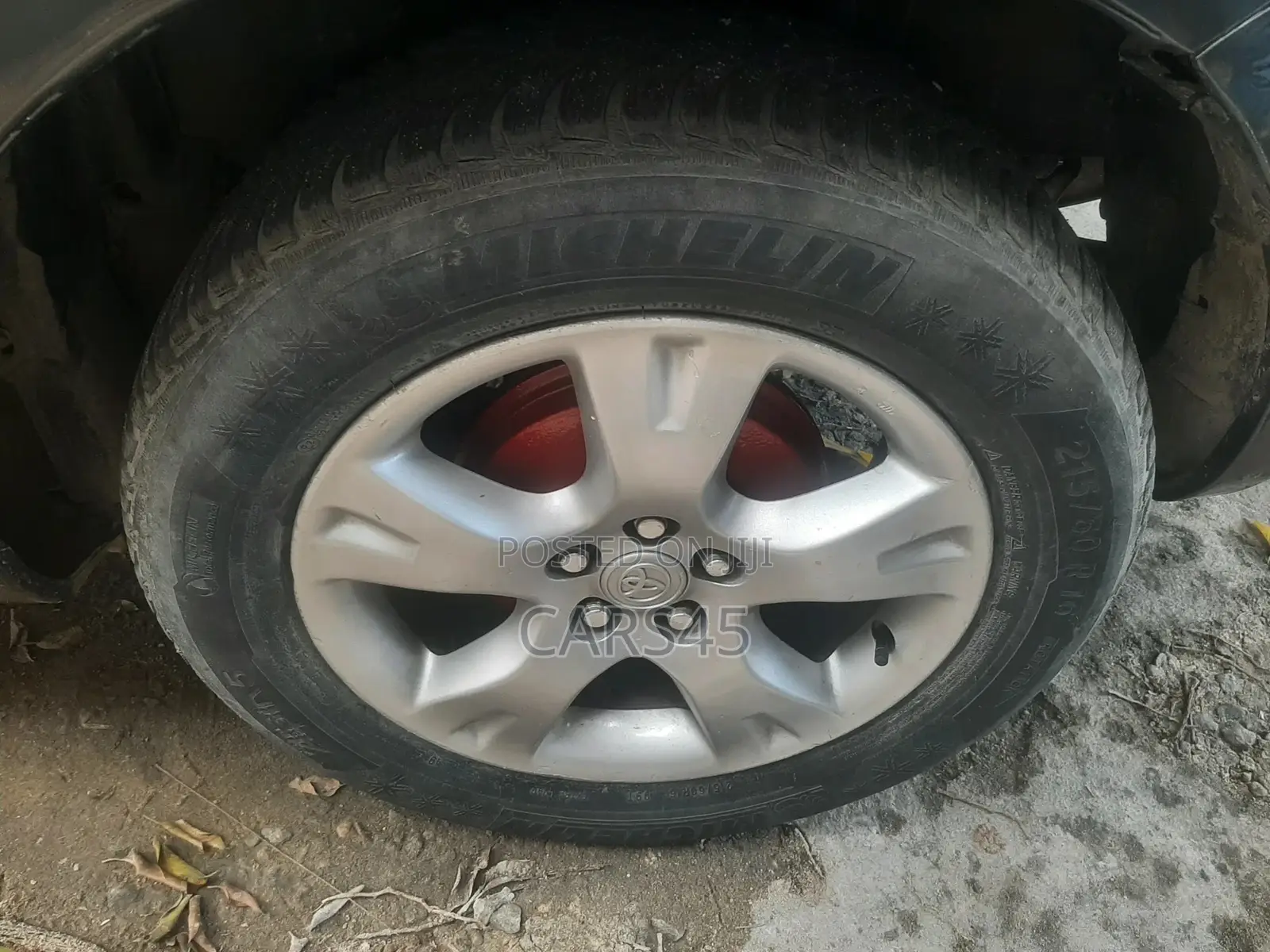 Toyota Matrix 2004 Gray