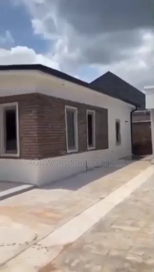 3bdrm Bungalow in New Gra, Enugu for sale