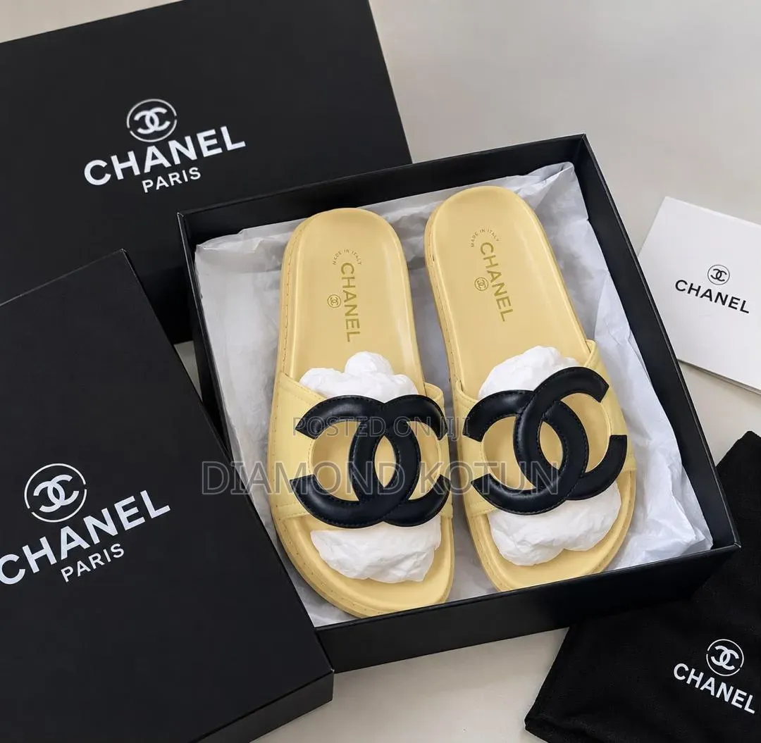 Luxury Chanel Women Palm Slippers