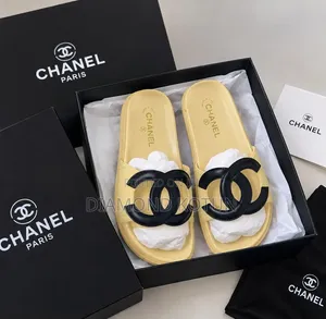 Luxury Chanel Women Palm Slippers