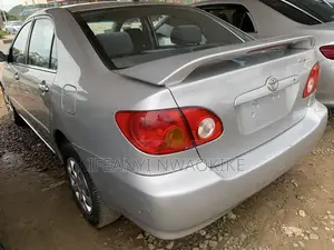 Toyota Corolla 2003 Silver