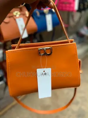 Bolu Hand Bag