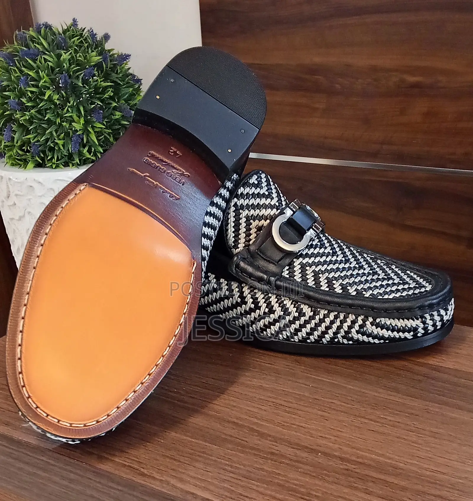 Men's Black and White Woven Leather Shoe