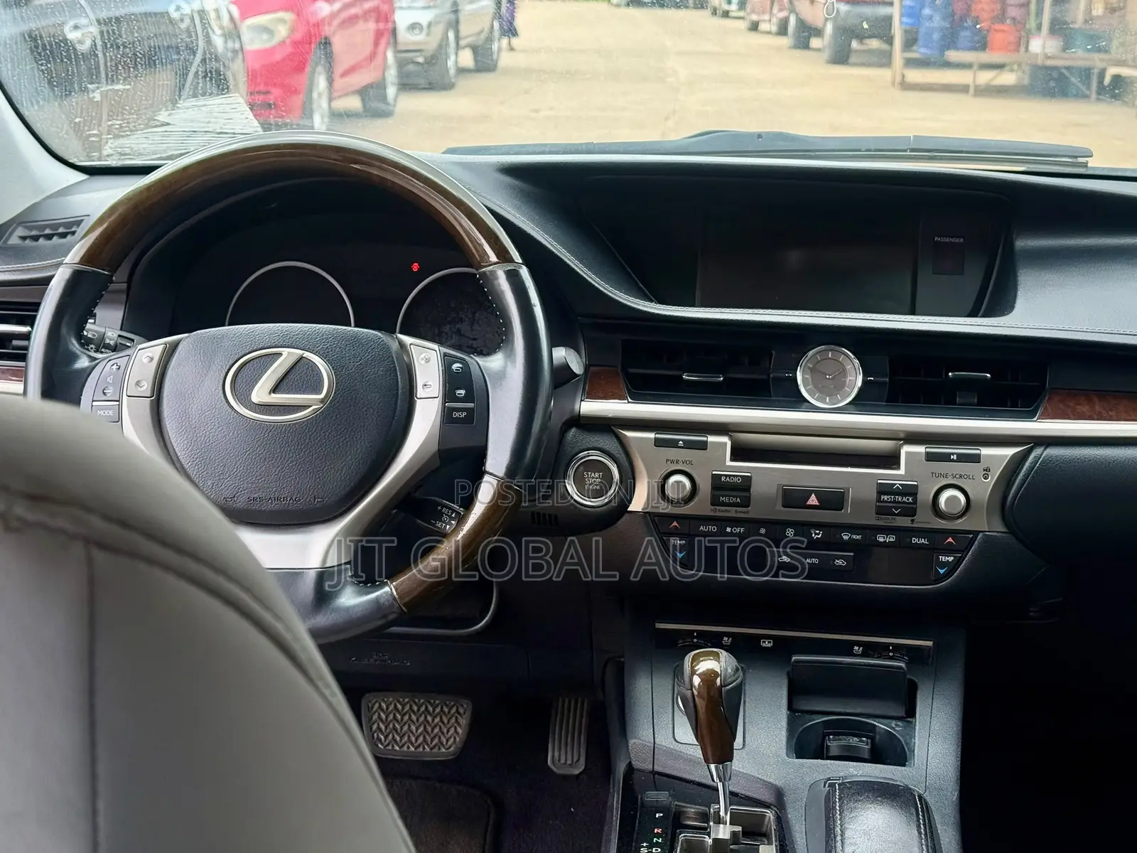 Lexus ES 2014 Silver