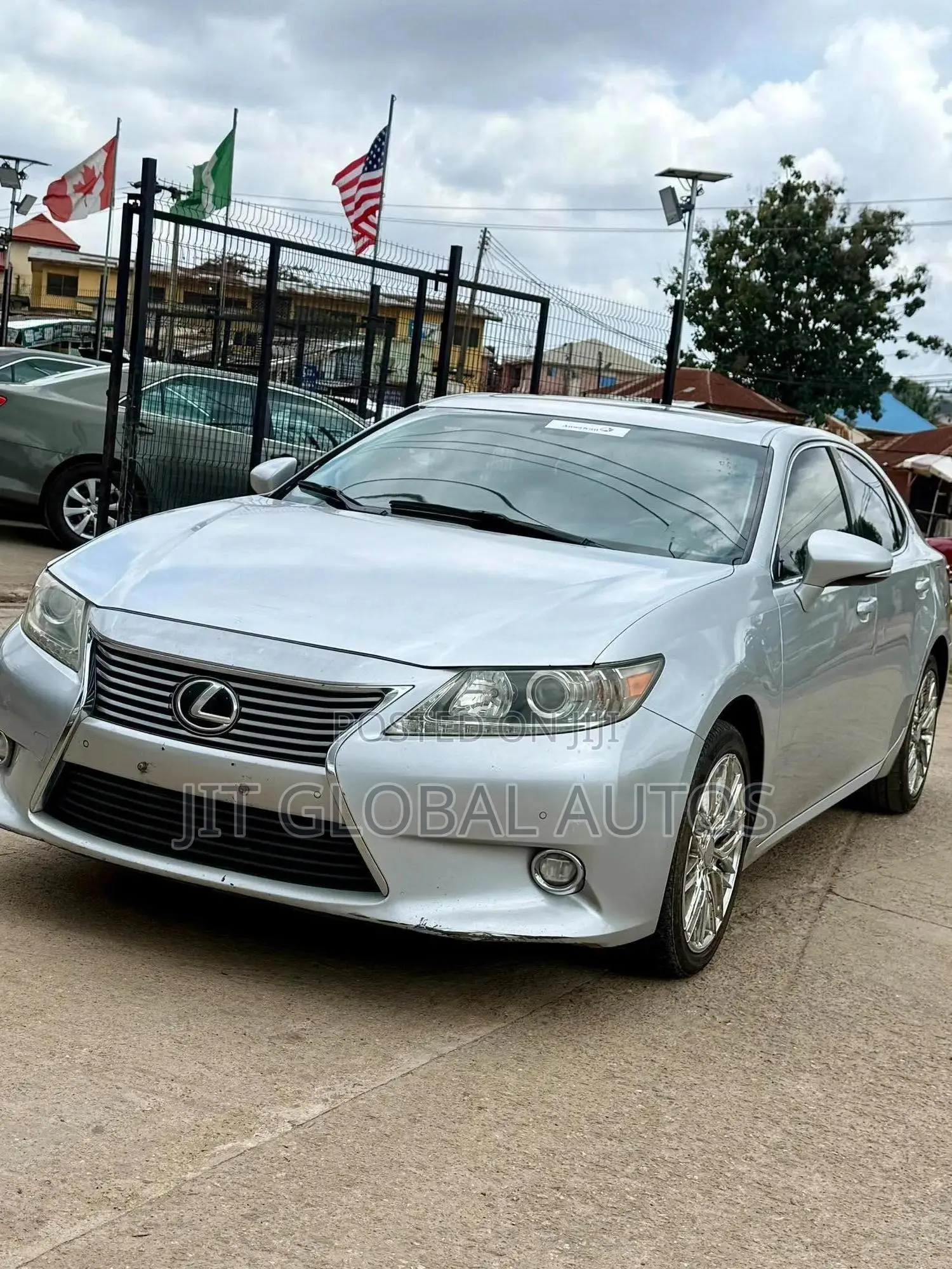Lexus ES 2014 Silver