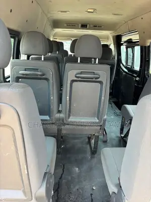 Nissan Caravan (Urvan) 2010 Black